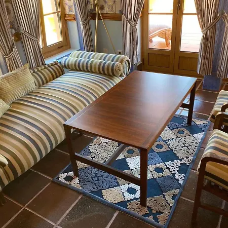 Charm Azenha Dobidos Farm مزرعة للإقامة *