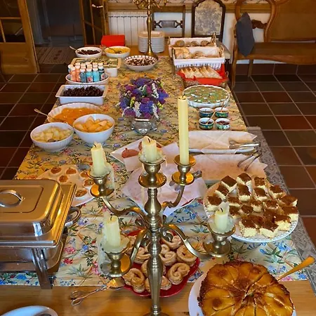 Charm Azenha Dobidos Farm مزرعة للإقامة