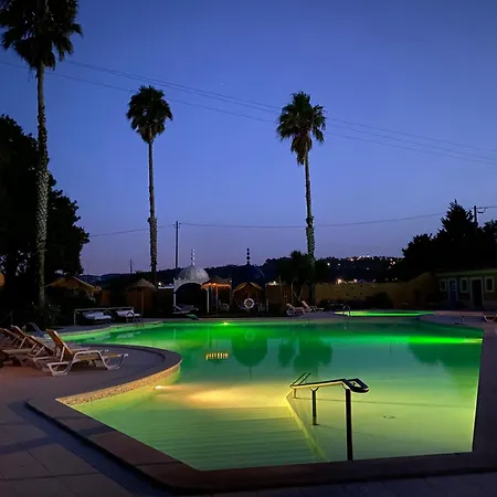 Gospodarstwo agroturystyczne Charm Azenha Dobidos Farm Olho Marinho