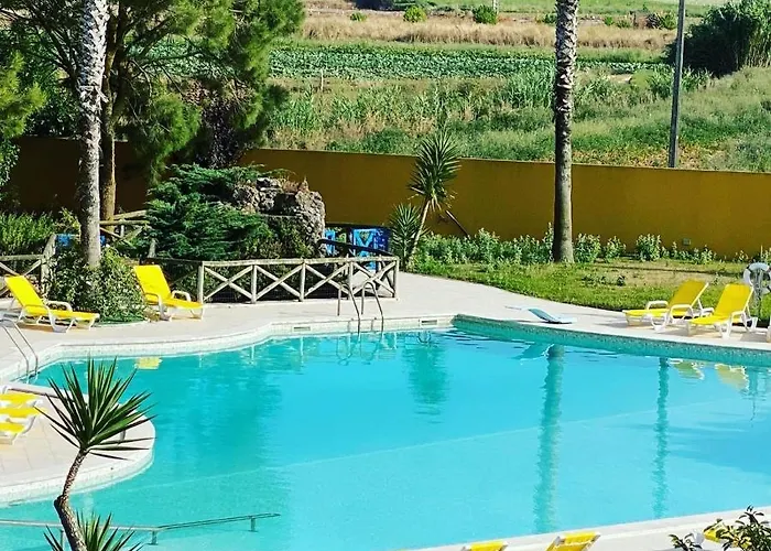 Charm Azenha Dobidos Farm * Olho Marinho